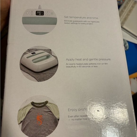 Circut Easy press 2 - Picture 1 of 4